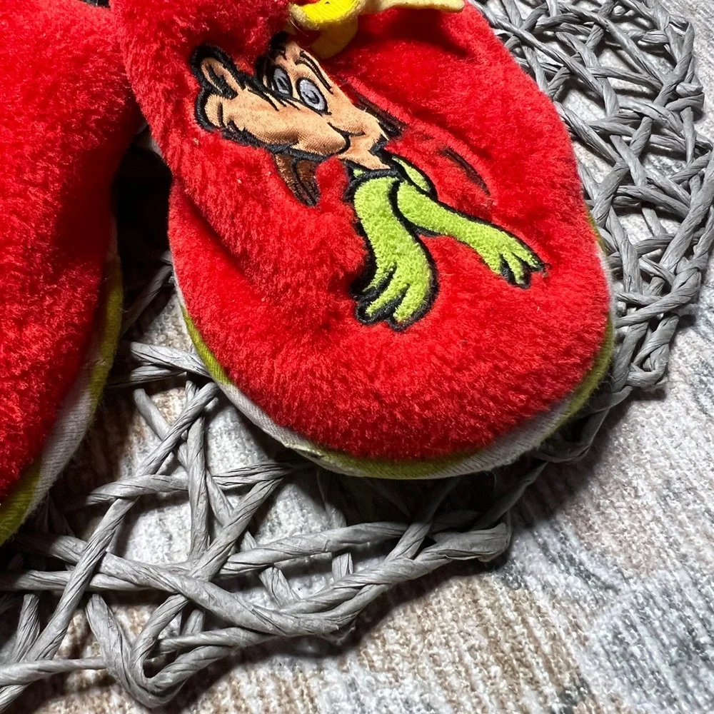 The Grinch Red Cartoon Embroidered Slippers